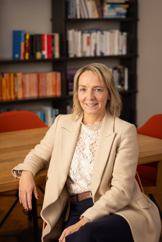 Lesley Larg